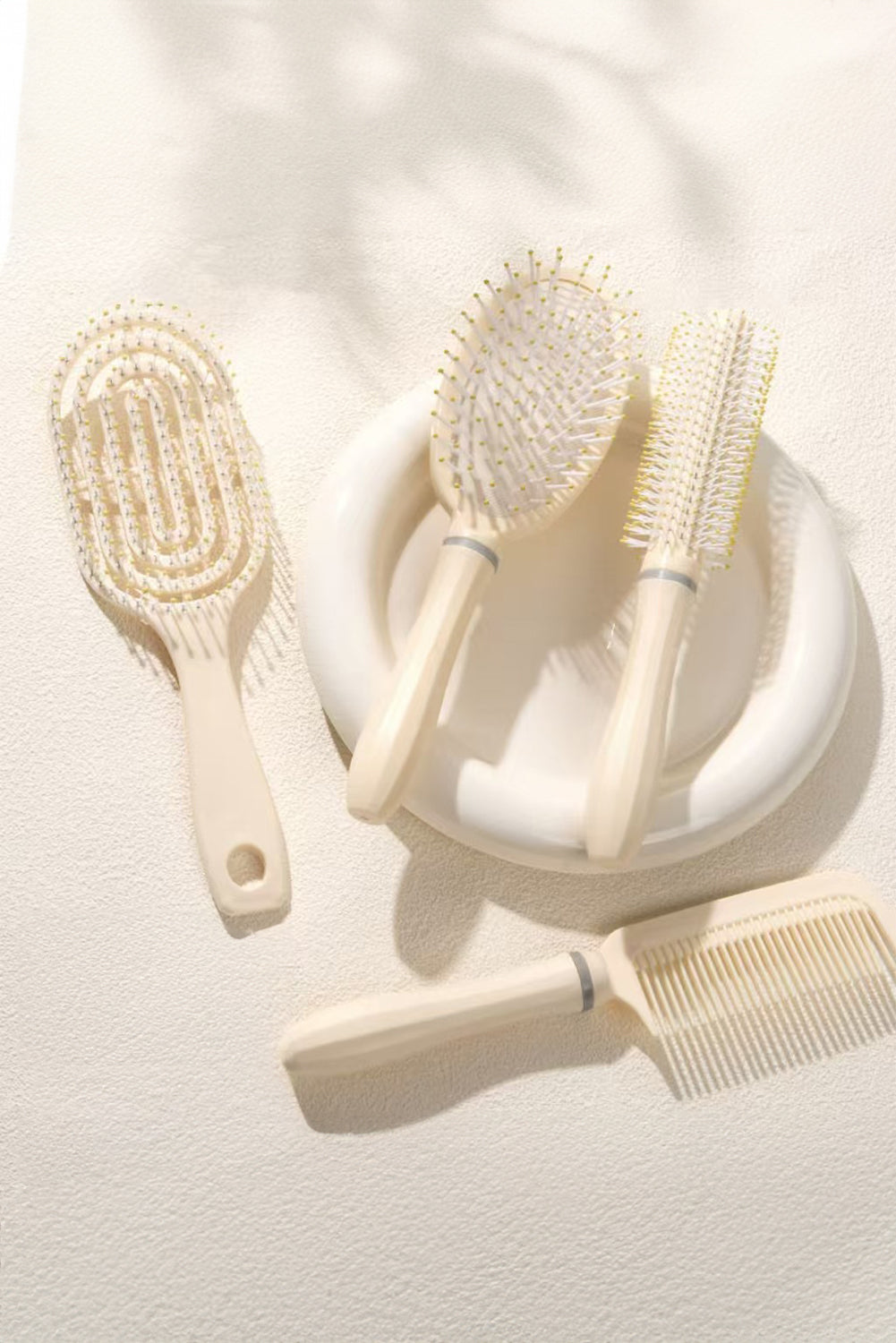 White Plastic Massage Round Hair Brush