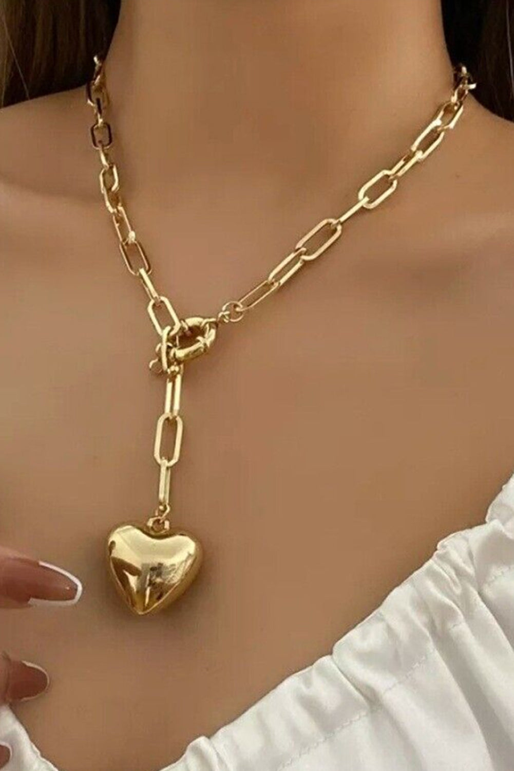 Gold Heart Pendant Chunky Chain Necklace