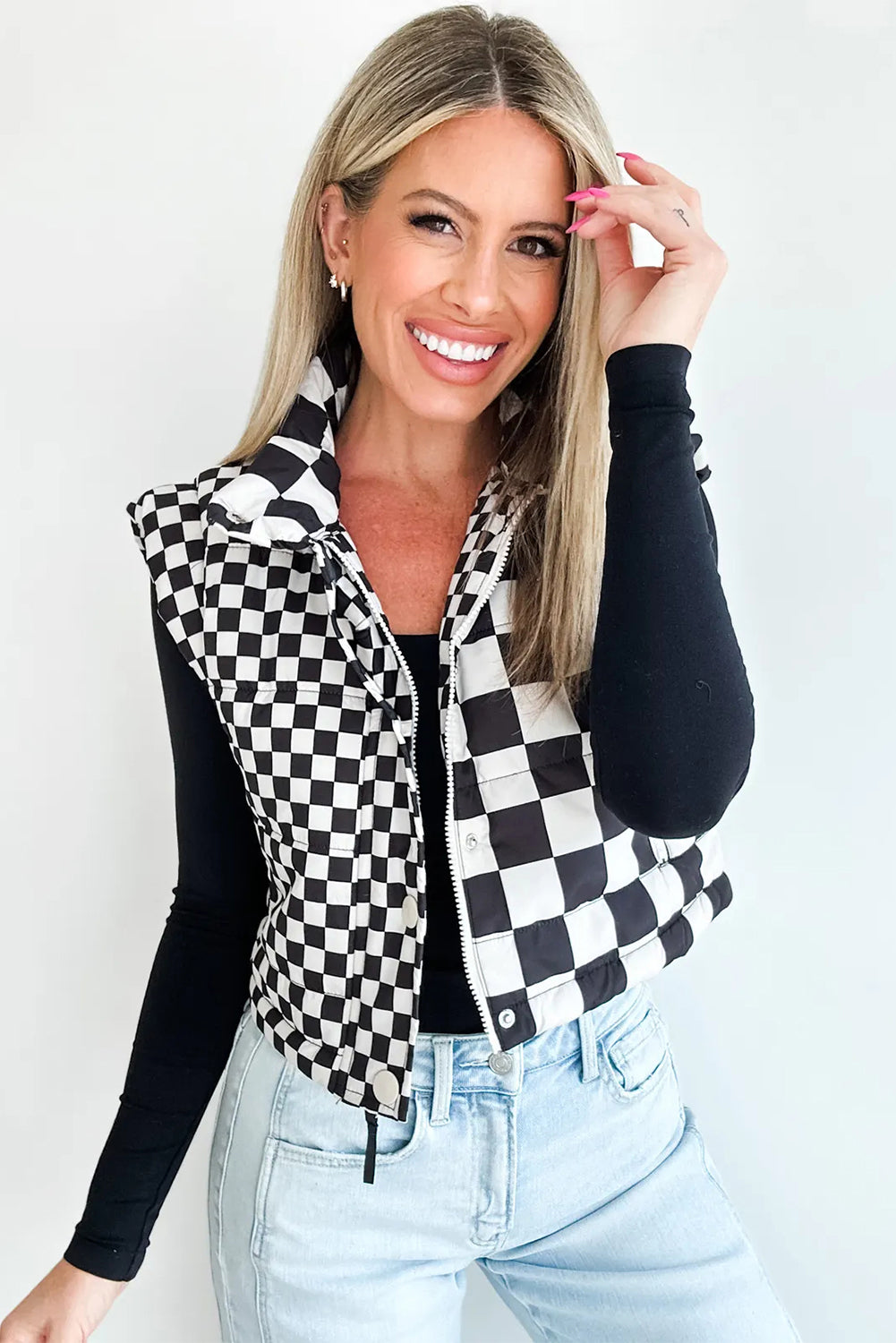 Black Checkered Stand Collar Cropped Puffer Vest