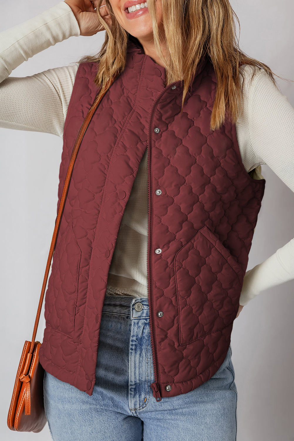 Wild Ginger  Flower Shape Quilted Snap Button Zip Up Winter Vest