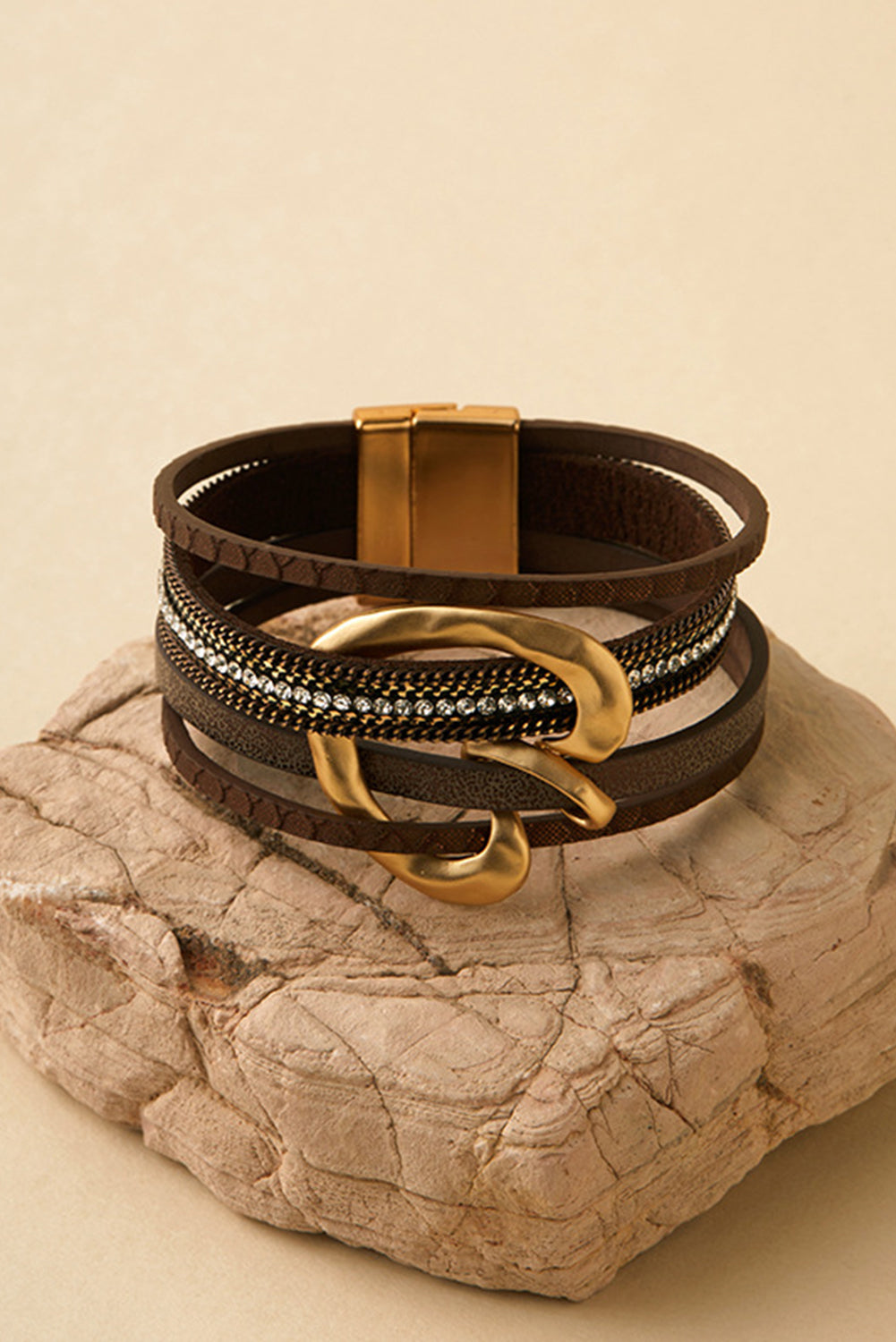 Coffee Retro Heart Pattern Multi-Layer Magnetic Buckle Bracelet