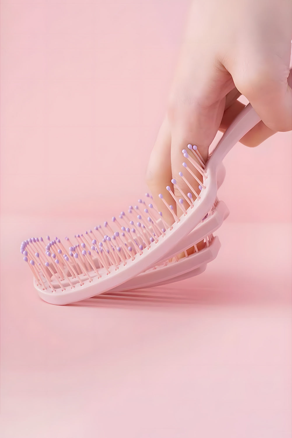 Gossamer Pink Detangling Hollow Out Hair Comb